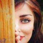 " تُرَاقِبُنِي"