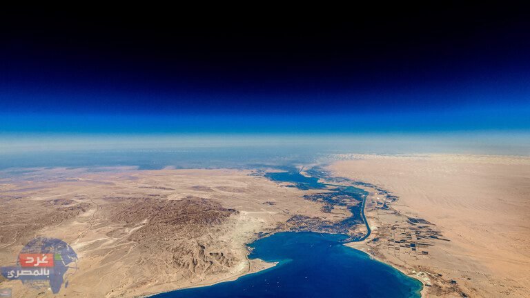 مصر ترفع رسوم مرور السفن عبر قناة السويس