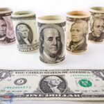 السعر المصرفي للدولار اليوم الثلاثاء.. مع بداية التعاملات الصباحية