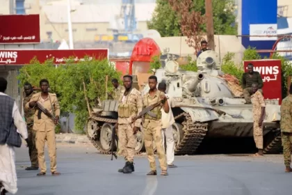 القوات المسلحة السودانية : كل المواقع تحت سيطرتنا باستثناء مطاري الخرطوم ونيالا