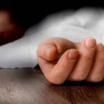 سيدة تذبح طفلا وتلقى جثته بالمقابر انتقاما من أمه