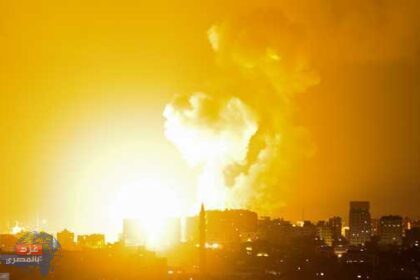 اسرائيل تجدد غاراتها على غزة.. صواريخ فلسطينية بمدى أبعد