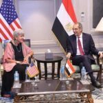 وزير الاتصالات مع نائبة وزير التجارة الأمريكية