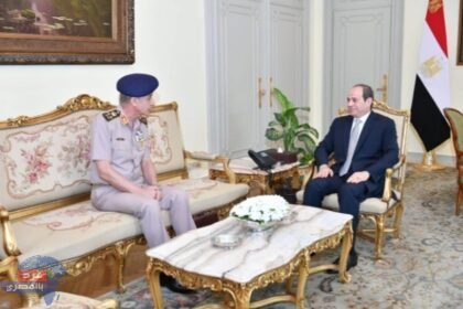 السيسي يستقبل القائد العام للقوات المسلحة صباح اليوم الاثنين