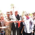 محافظ قنا يطلق إشارة التشغيل التجريبي ل مجمع الخدمات الحكومية و الزراعية بقرية القارة