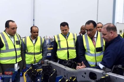 قام الدكتور مصطفى مدبولى، رئيس مجلس الوزراء، بجولة تفقدية فى مركز تحديث صناعة السيارات ومجموعة لمصانع السيارات