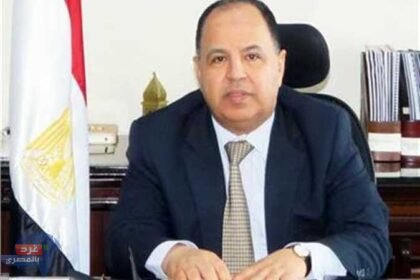 معيط: السماح بإنهاء التحويل البنكي لسيارات المصريين بالخارج خلال شهر