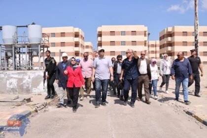 محافظ دمياط  في جولة تفقدية لمتابعة المبادرة الرئاسية "حياة كريمة" في مركز كفر سعد