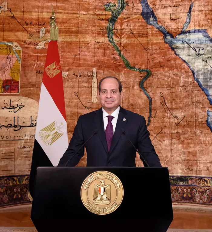 الرئيس السيسي يؤكد توجه الدولة بدعم وتشجيع القطاع الخاص لزيادة الاستثمارات الصناعية