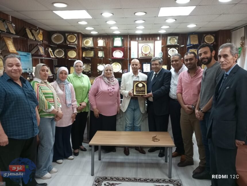 "أطباء الشرقية"تهنئ وكيل وزارة الصحة لتعيينه مستشارا لوزير الصحة لشئون المديريات الصحية "أطباء الشرقية"تهنئ وكيل وزارة الصحة لتعيينه مستشارا لوزير الصحة لشئون المديريات الصحية