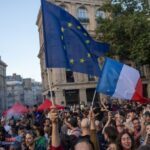 الأسهم الأوروبية تشهد تراجعا مع استيعاب المتداولين لنتائج الانتخابات الفرنسية
