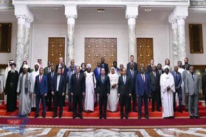  السيسي يدعو لمشاركة كافة الأطراف لوقف الحرب الكارثية في السودان