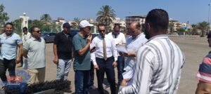 خلف الله يشهد اصطفاف معدات النظافة للحى الأول والمنطقة الصناعية والمقابر بدمياط الجديدة 5 محمد