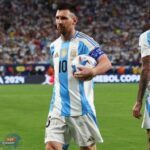 ميسي خلف رونالدو في قائمة أفضل هداف دولي