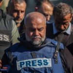 وائل الدحدوح يستلم جائزة حرية الصحافة معلقًا: " تكريم لجميع الصحفيين الفلسطينيين"