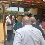 الدكتور محمود عصمت في طابور للحصول على عداد كودي بحدائق أكتوبر 