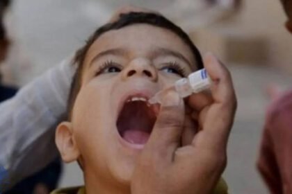 هدنة إنسانية 3 أيام لإطلاق حملة تطعيم شلل الأطفال في غ-زة بداية سبتمبر