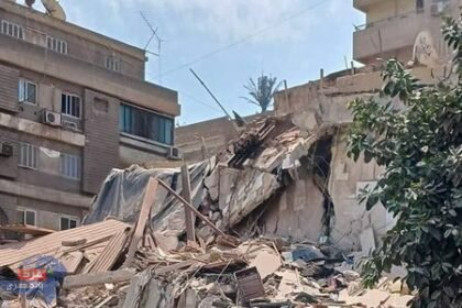 انهيار عقار مكون من 4 طوابق بمنطقة أرض الجولف وجاري البحث عن ضحايا