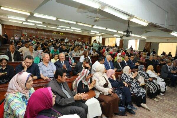 جامعة الزقازيق تعقد ندوة تثقيفية بعنوان "ذكرى انتصارات أكتوبر- تحديات ومواجهات" جامعة الزقازيق تعقد ندوة تثقيفية بعنوان "ذكرى انتصارات أكتوبر- تحديات ومواجهات"