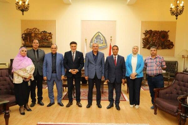 جامعة الزقازيق تعقد ندوة تثقيفية بعنوان "ذكرى انتصارات أكتوبر- تحديات ومواجهات" جامعة الزقازيق تعقد ندوة تثقيفية بعنوان "ذكرى انتصارات أكتوبر- تحديات ومواجهات"