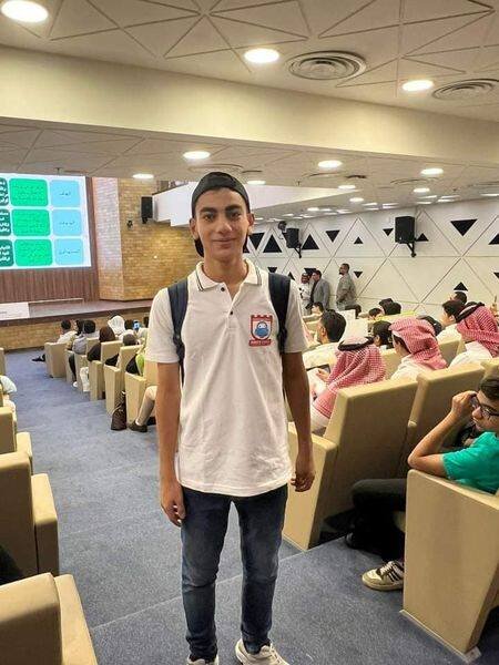 الطالب محمود العفيفي يحقق المركز الثاني في المنتدى الأفروآسيوي للتكنولوجيا والابتكار الطالب محمود العفيفي يحقق المركز الثاني في المنتدى الأفروآسيوي للتكنولوجيا والابتكار