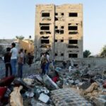 الجيش الاس-رائيلي يقر بقصف مدرسة تؤوي نازحين في دير البلح