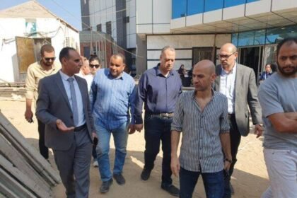 وكيل وزارة الصحة بالشرقية يتفقد سير العمل بمستشفى الرمد ومشروع المبنى الجديد