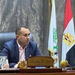 تنفيذ 11 قرارًا للغلق والتشميع وإزالة المباني المخالفة في المنطقة المركزية بدمياط الجديدة.