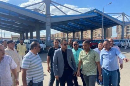 رئيس جهاز دمياط الجديدة بجولة تفقدية للمواقف لمتابعة سير العمل وانتظامه
