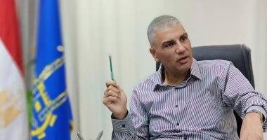 إستكمال أعمال رصف طريق نصر النوبة كوم أمبو بأسوان