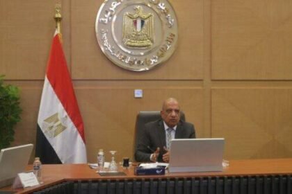 وزير الكهرباء: مستمرون فى خطة خفض الفقد ومنع سرقة التيار وتحسين الاداء