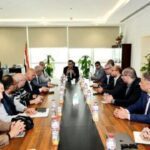 وزير الإسكان يتابع تنفيذ المشروعات التنموية في الساحل الشمالي الغربي