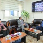 اجتماعًا مع المستثمرين