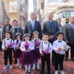 محافظ دمياط يتفقد خدمات المبادرة الرئاسية "بداية" في الزرقا