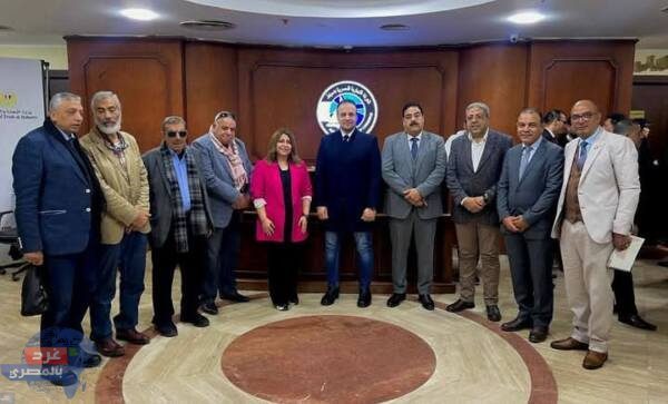 اجتماع شعبة الأثاث بدمياط ولجنة الأخشاب والأثاث بالإسكندرية لتعزيز التعاون اجتماع شعبة الأثاث بدمياط ولجنة الأخشاب والأثاث بالإسكندرية لتعزيز التعاون