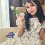 مِنْ عَيْنًاك كَسِيّى الرَّبِيع ثَوْبًا أَخْضَرَا مِنْ عَيْنًاك كَسِيّى الرَّبِيع ثَوْبًا أَخْضَرَا