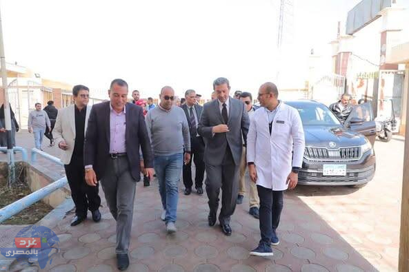 محافظ دمياط يتفقد مستشفى كفر سعد المركزي ويتابع أعمال التطوير