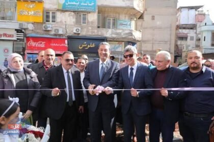 محافظ دمياط يفتتح سوق اليوم الواحد للسلع الغذائية والأساسية بمدينة دمياط