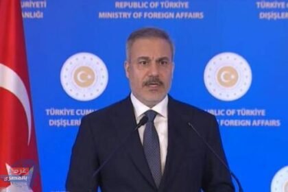 "فرانس برس": وزير الخارجية التركي: لا مطامع لتركيا في الأراضي السورية