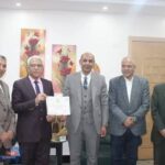 وكيل وزارة التربية والتعليم بالإسماعيلية يكرّم قيادات إدارة أبوصوير التعليمية ولجان المتابعة