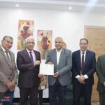 وكيل وزارة التربية والتعليم بالإسماعيلية يكرّم قيادات إدارة أبوصوير التعليمية ولجان المتابعة