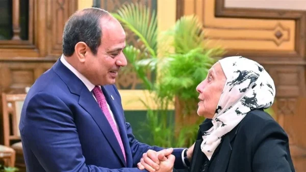 "السيسي يؤكد رفضه للعنف ضد المرأة ويوجه الحكومة بتوفير بيئة آمنة لحمايتها"