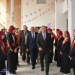 رئيس الجامعة يدشن مبادرة "صحتك من صحة أسنانك"