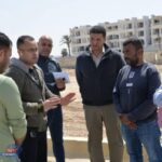 رئيس جهاز القري السياحية يواصل متابعة أعمال تطوير البوابات وطريق الإزدواج