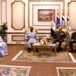 القائد العام للقوات المسلحة يبحث تعزيز التعاون العسكري مع وزير دفاع النيجر
