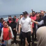 محافظ دمياط يتفقد رأس البر ويؤكد الحفاظ على الشواطئ المجانية
