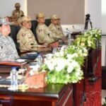 وزير الدفاع يشهد تنفيذ المرحلة الرئيسية لمشروع مراكز القيادة التعبوي لقوات الدفاع الجوي والقوات الجوية