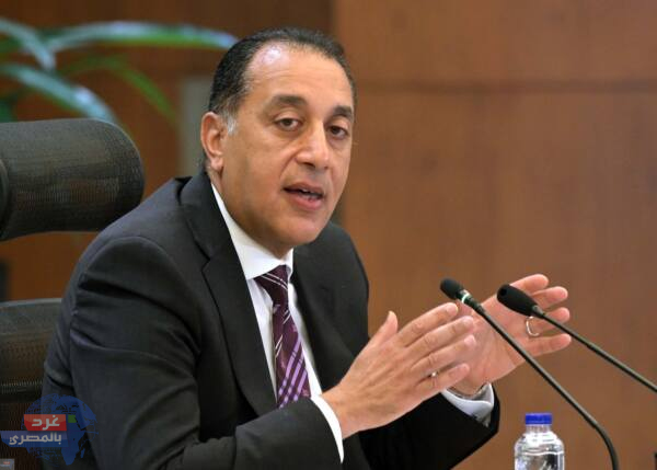 مدبولي: بدء إنتاج أول عربة قطارات من مصنع نيرك يوليو المقبل