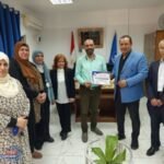تكريم المدارس الفائزة بمسابقات التنمية المستدامة بإدارة دمياط الجديدة تكريم المدارس الفائزة بمسابقات التنمية المستدامة بإدارة دمياط الجديدة
