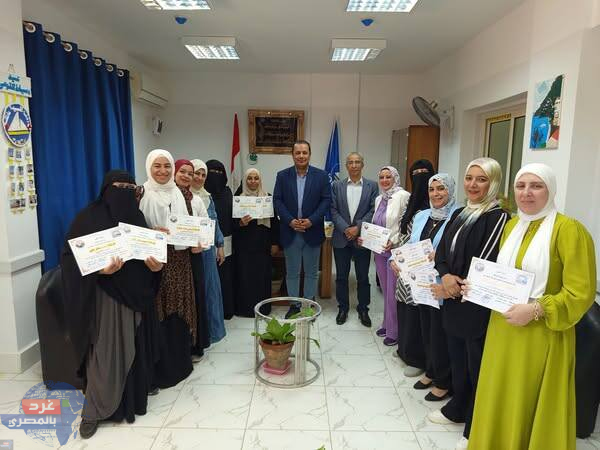 مدير إدارة دمياط الجديدة يكرّم أخصائيي الإعلام لدورهم في دعم المواهب والأنشطة